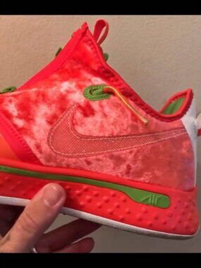 2020 Nike PG4 “Christmas” High Demand Shoe